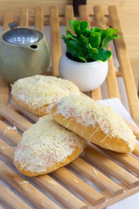Pineapple Cheezymada